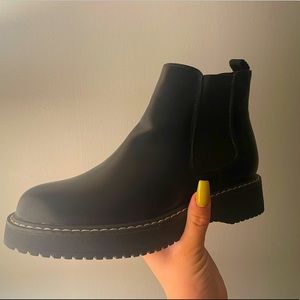 Steve Madden chelsea boots